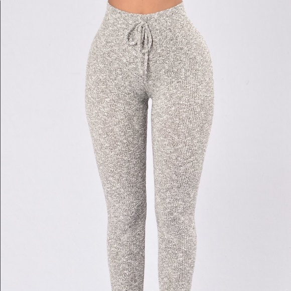Fashion Nova Wanderlust Leggings - Grey - Picture 1 of 2